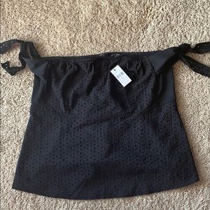 New w/Tags Off the shoulder blouse size 18/20